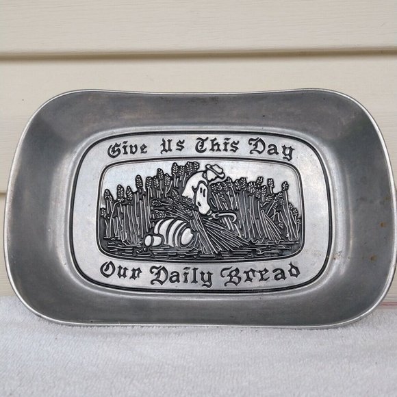 Vintage Pewter Bread Tray "Give Us This Day Our Daily Bread" - Picture 1 of 7